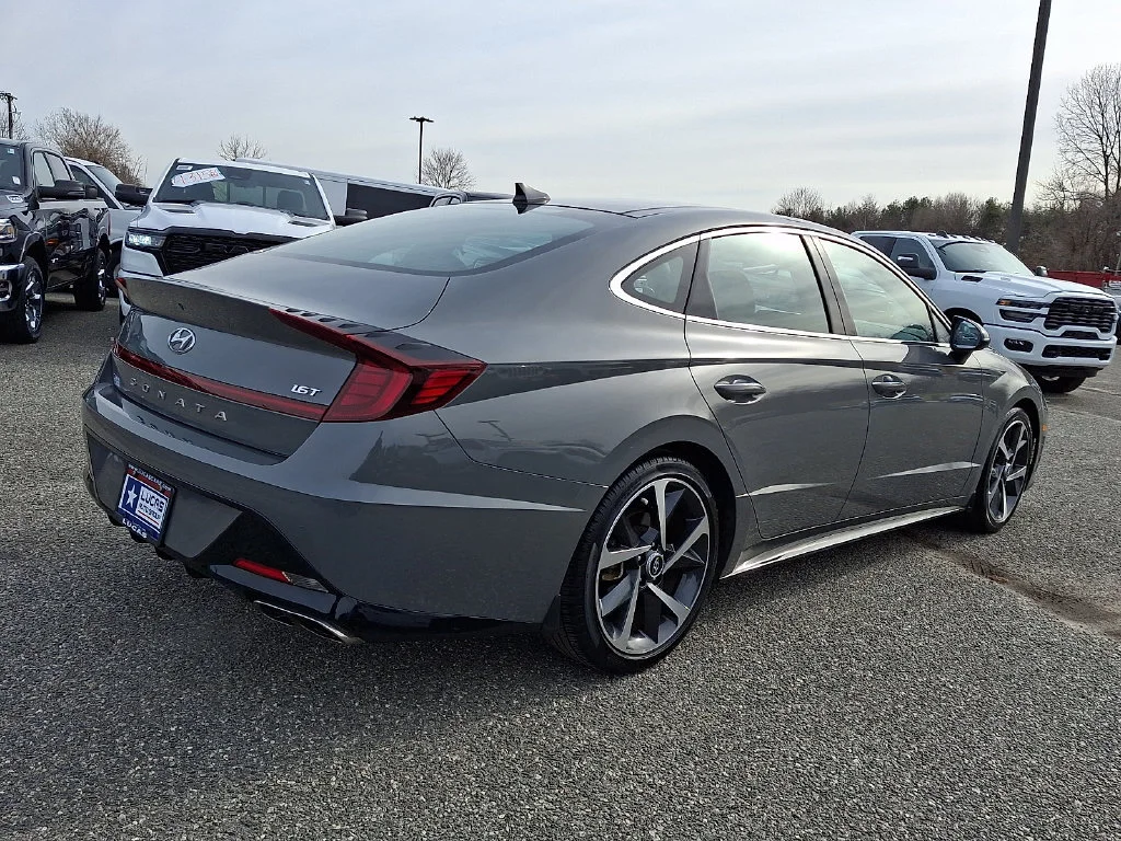 Used 2023 Hampton Gray Hyundai SEL Plus image 12