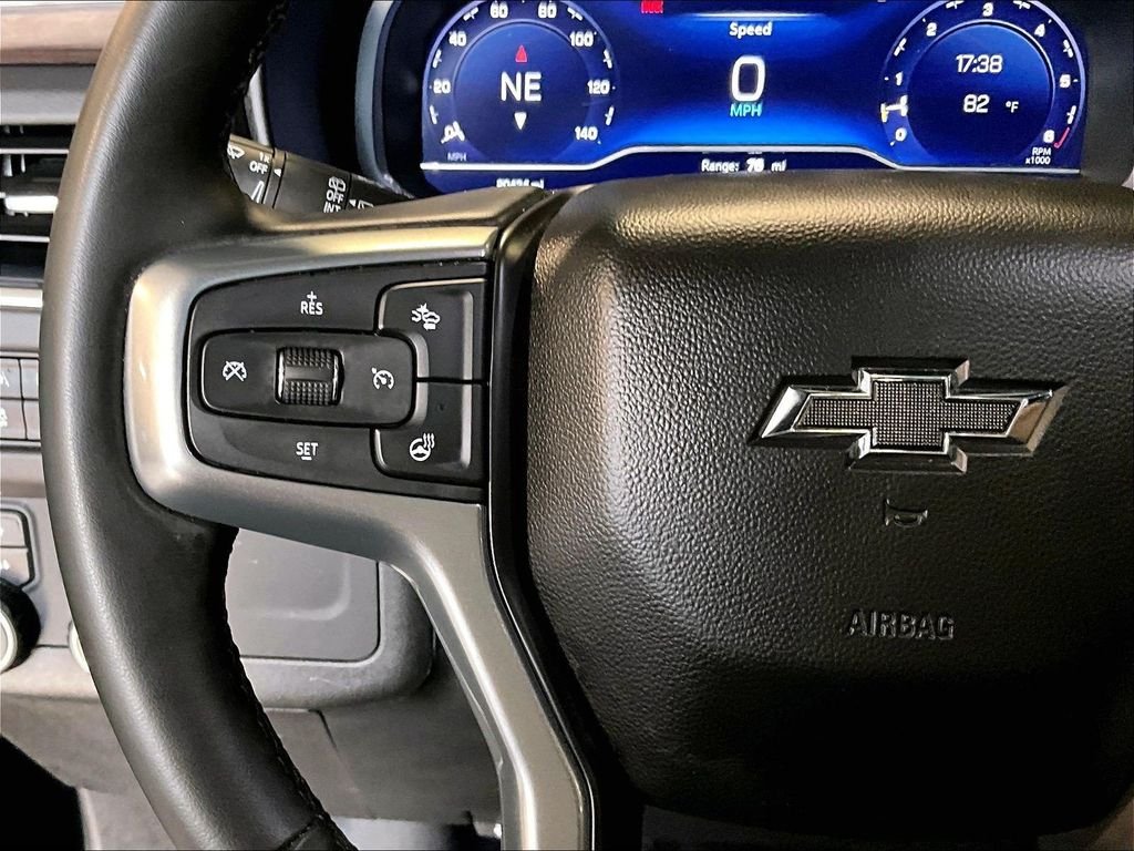 Used 2023 Black Chevrolet Z71 image 24