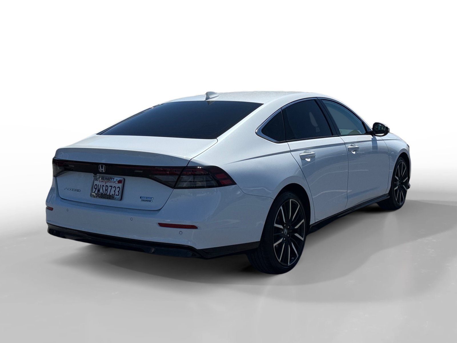 Used 2025 White Honda Touring image 5