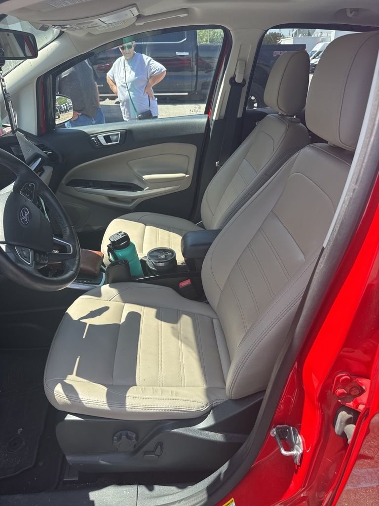 Used 2021 Red Ford Titanium image 8