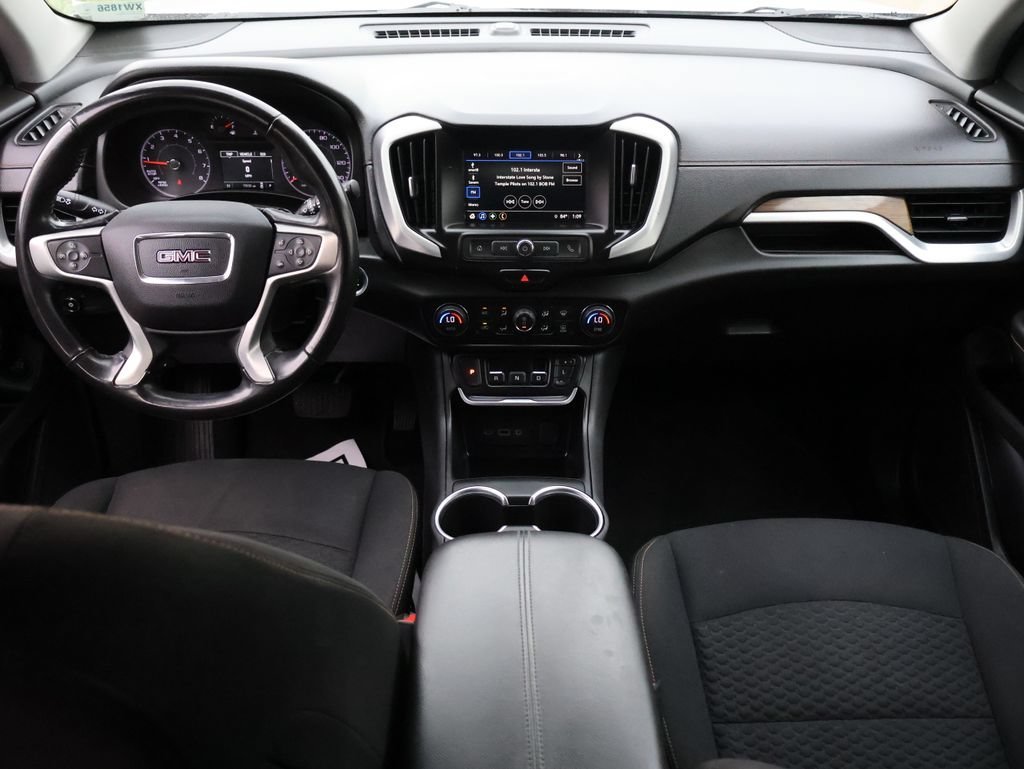 Used 2018 QUICKSILVER METALLIC GMC SLE image 12
