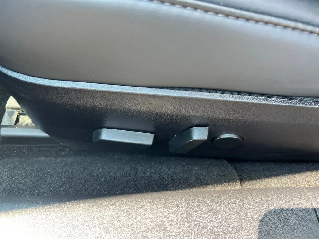 Used 2020 Black Tesla Long Range image 10