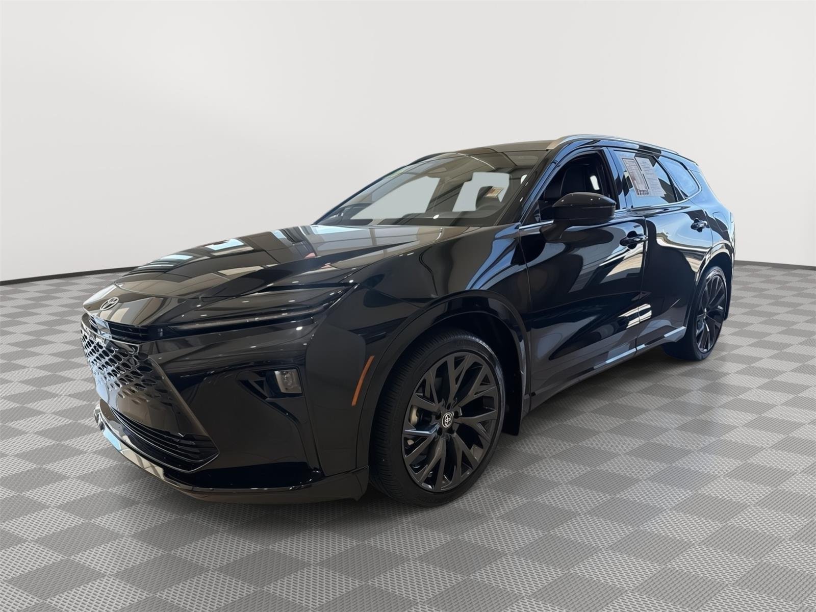 Used 2026 Toyota Crown Signia Limited with VIN JTDACAAJ8T3053086 for sale in Kansas City