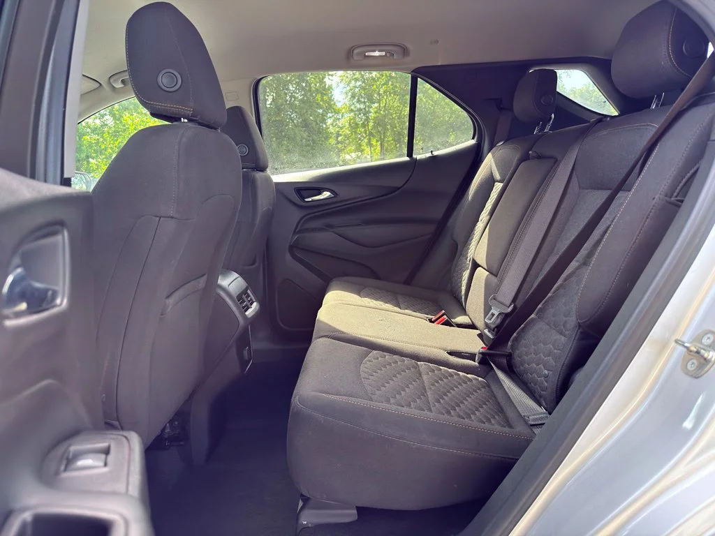 Used 2018 Silver Chevrolet LT image 3