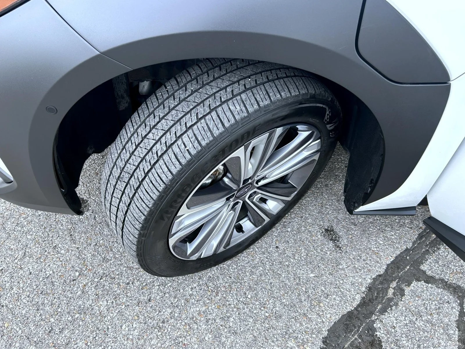 Used 2023 White Subaru Limited image 23