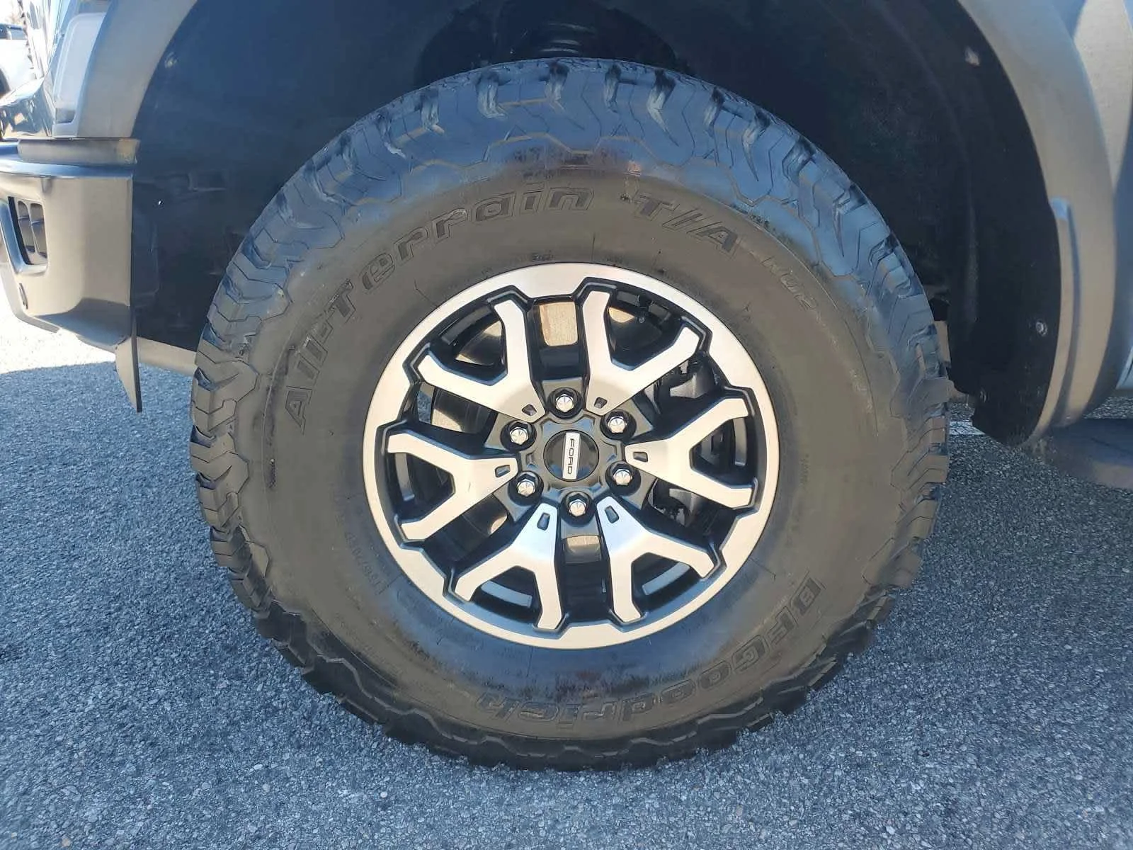 Used 2023 Antimatter Blue Metallic Ford Raptor image 14