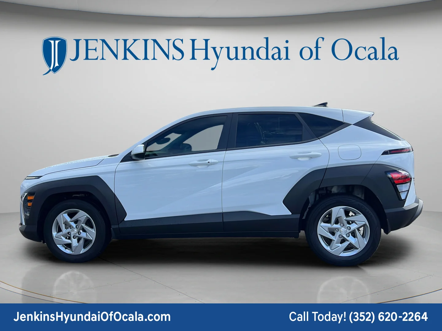 Used 2026 Atlas White Hyundai SE image 6