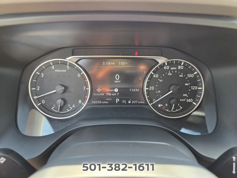 Used 2025 White Pearl NISSAN AWD SV image 31