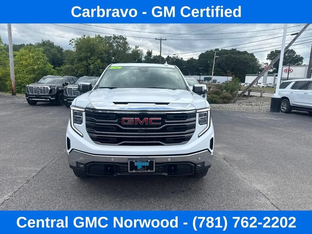 Used 2024 Summit White GMC SLT image 8