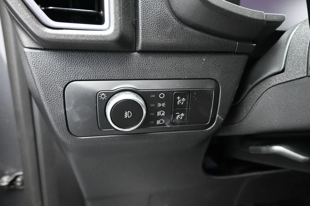 New 2026 Carbonized Gray Metallic Ford Big Bend image 23