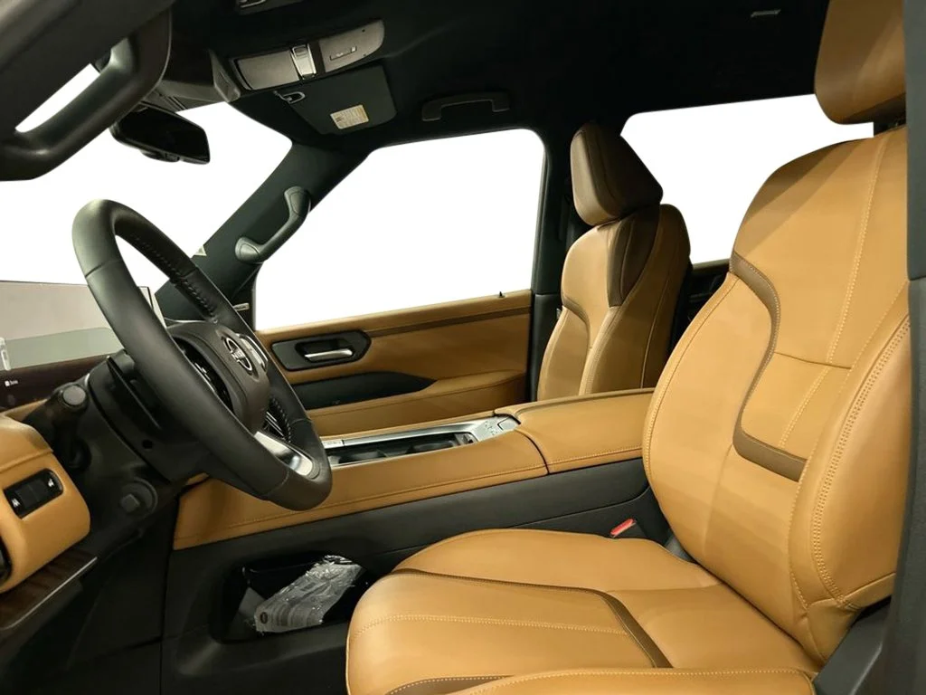 2026 Nissan Armada SL - Photo 10