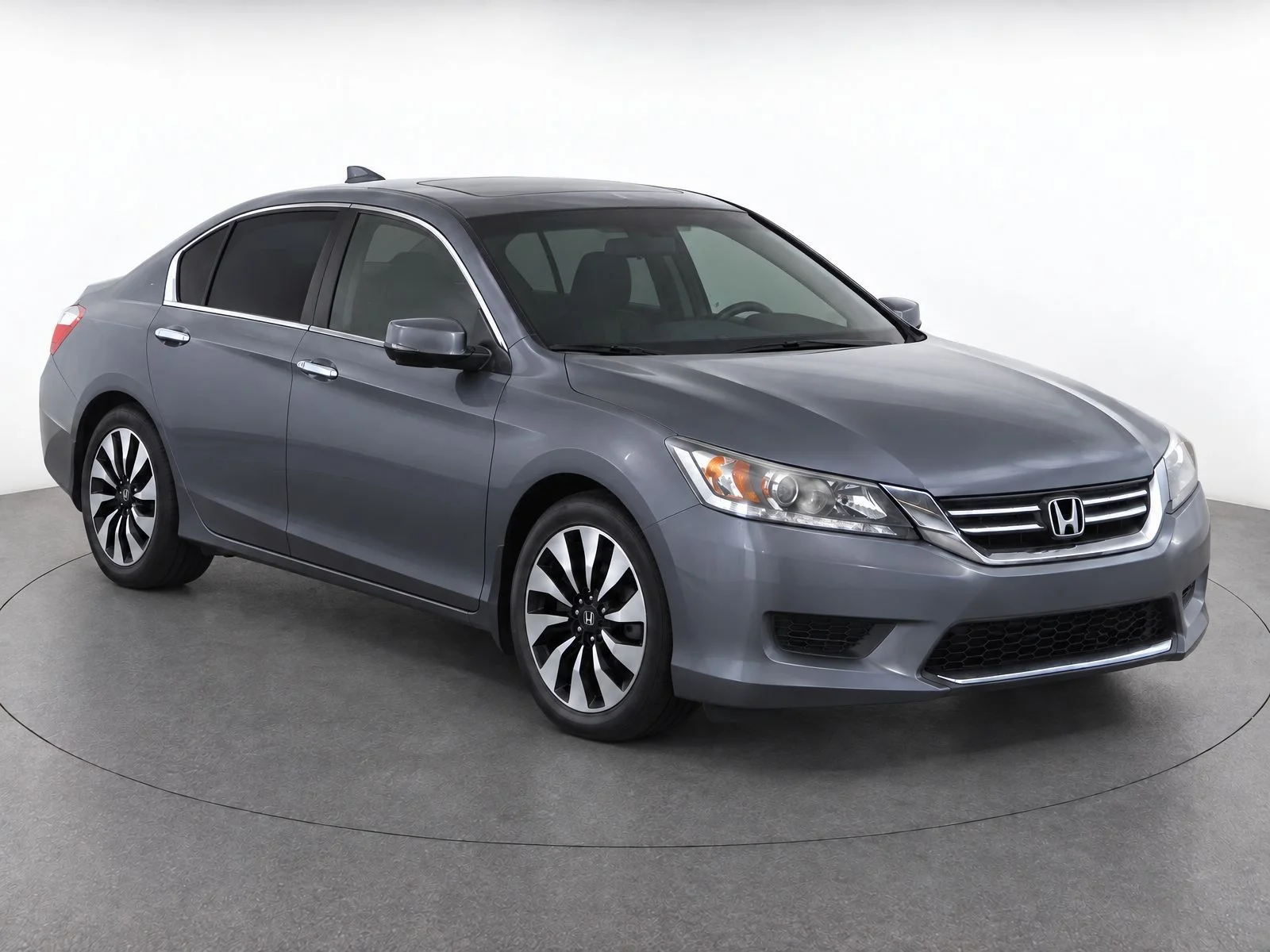 Used 2014 Honda Accord Hybrid EX-L with VIN 1HGCR6F59EA002972 for sale in Loveland, CO