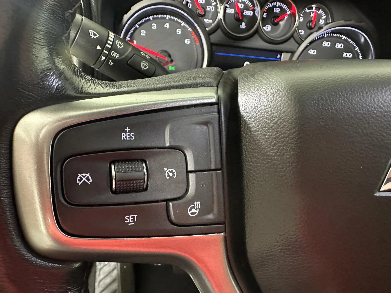 Used 2021 Silver Ice Metallic Chevrolet LT image 17