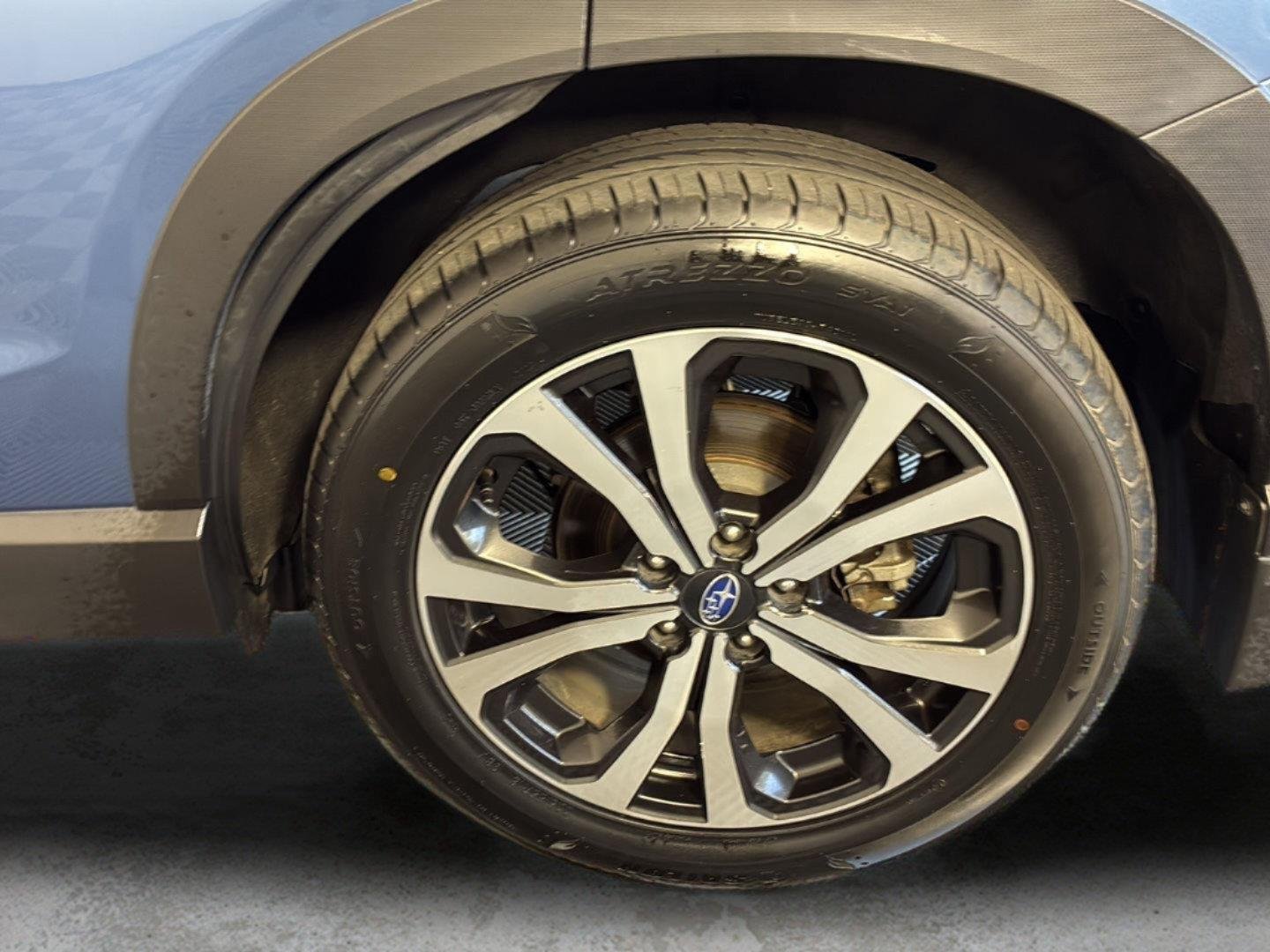 Used 2019 Horizon Blue Pearl Subaru Limited image 14