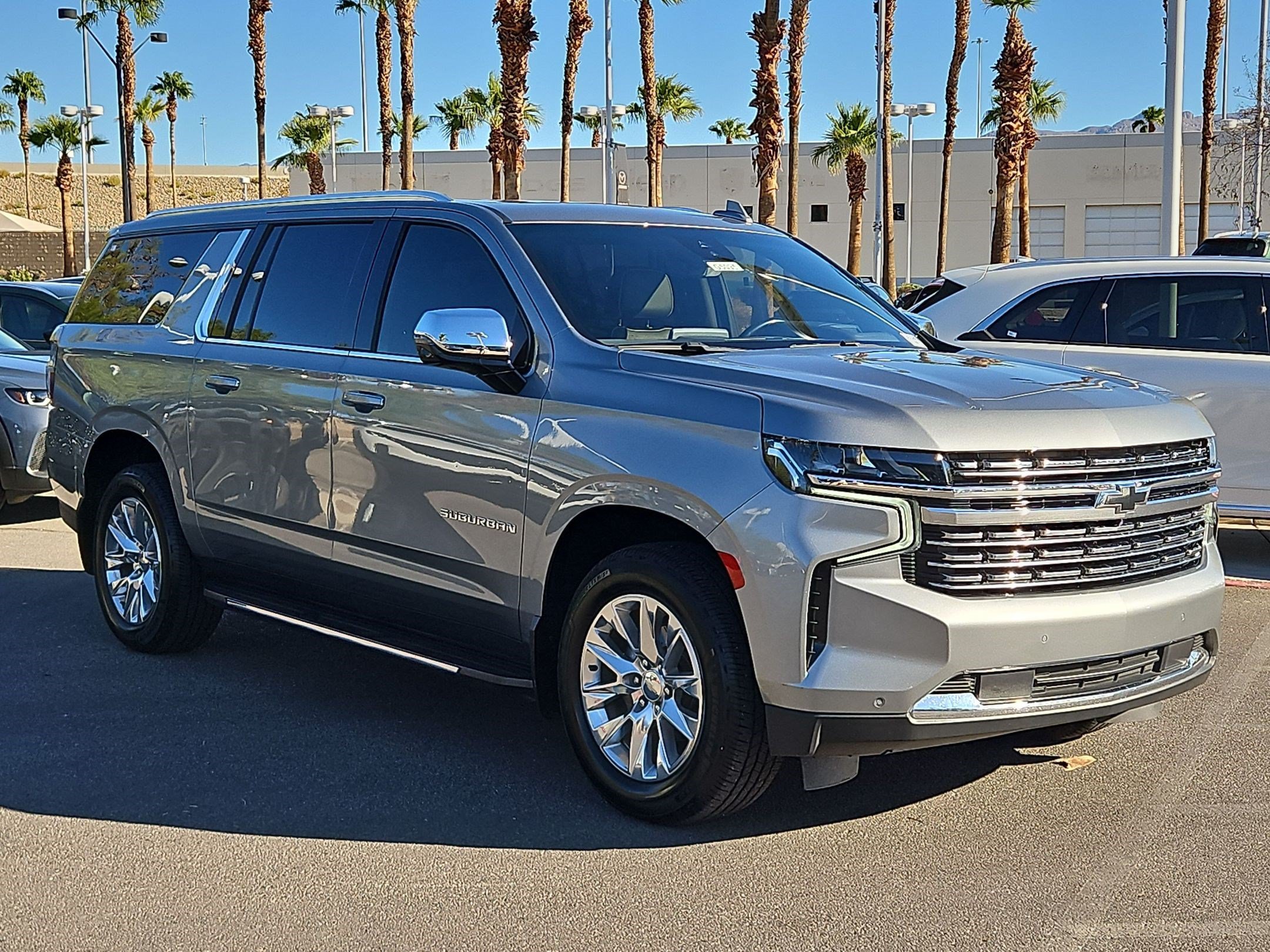 2023 Chevrolet Suburban Premier - Photo 7