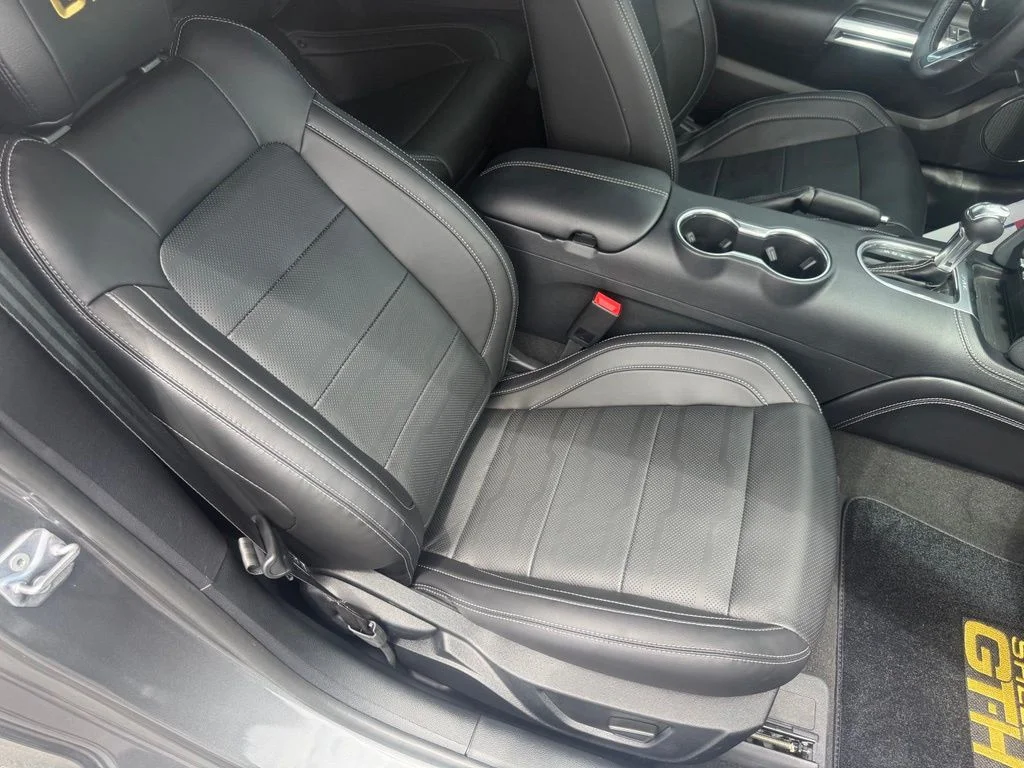 Used 2022 Gray Metallic Ford GT Premium image 51