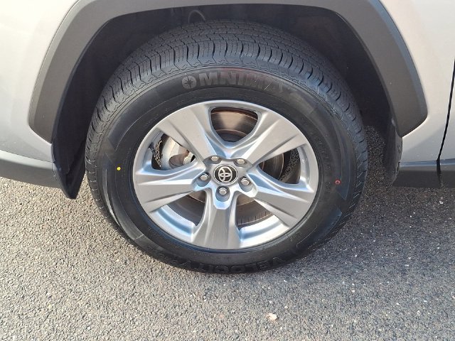 Used 2025 Silver Toyota XLE image 10