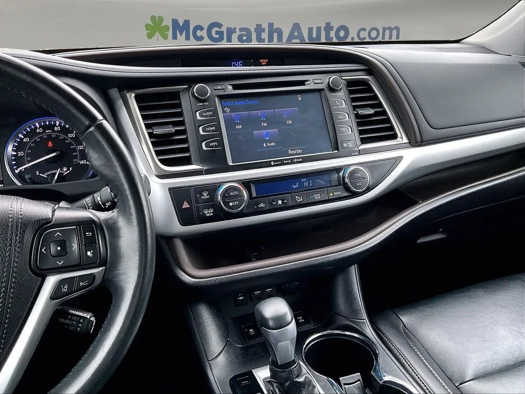 Used 2019 Gray Toyota XLE image 11