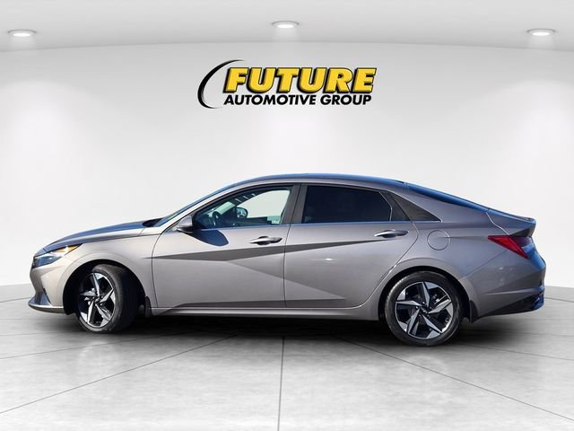 Used 2023 Silver Hyundai Limited image 7