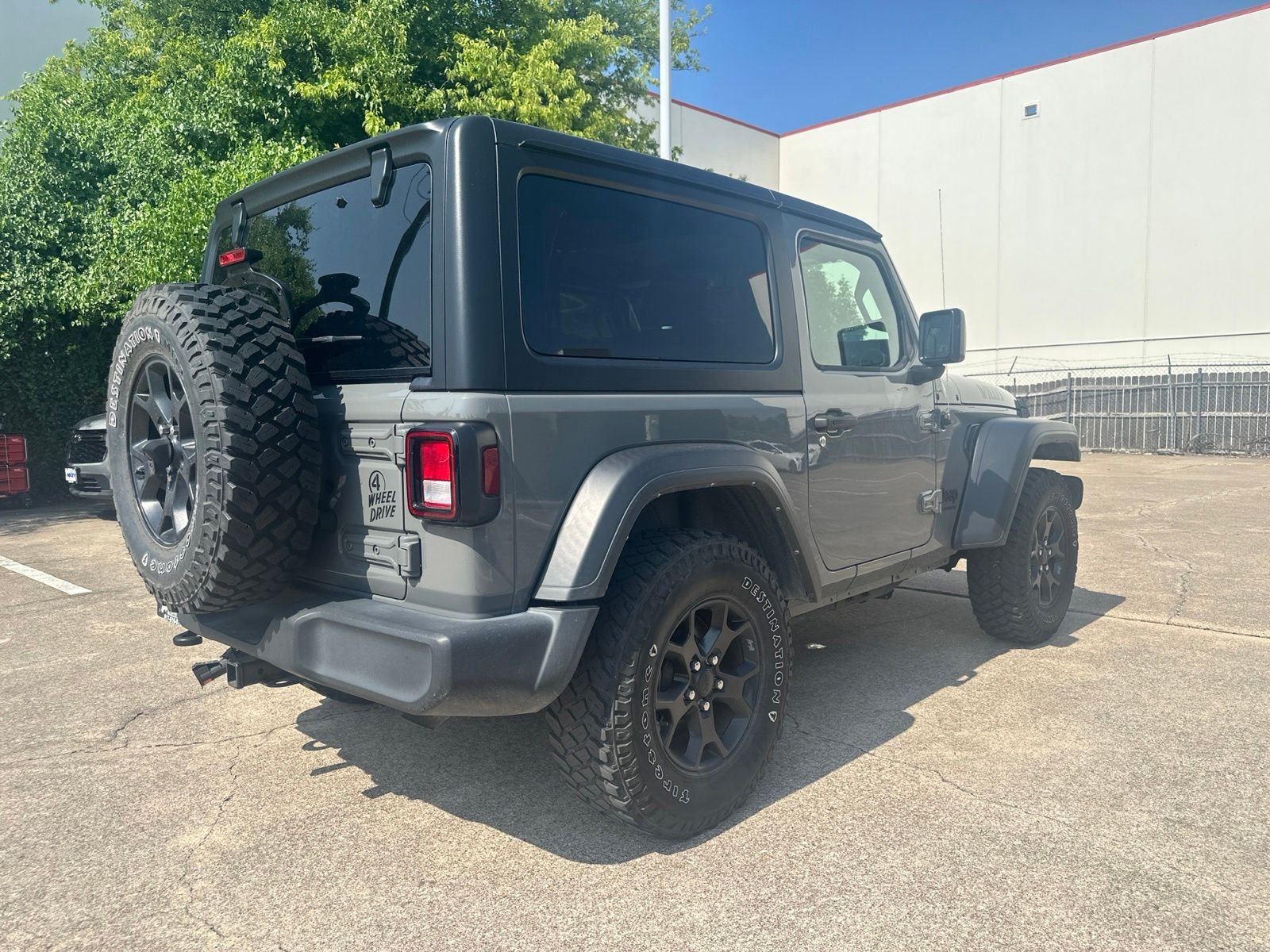 Used 2022 Gray Clearcoat Jeep Willys image 6