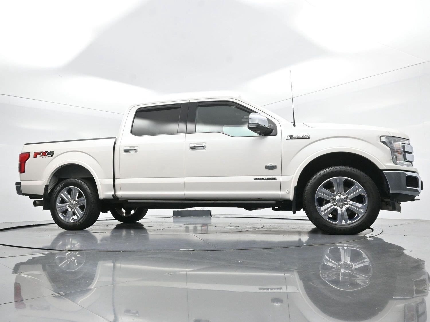 Used 2018 White Platinum Metallic Tricoat Ford XL image 54
