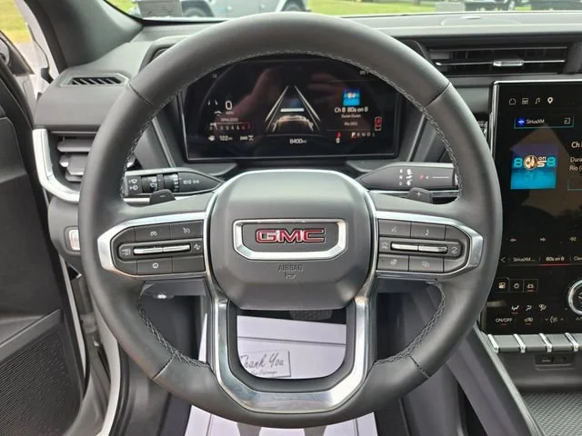 Used 2025 Summit White GMC Elevation image 31
