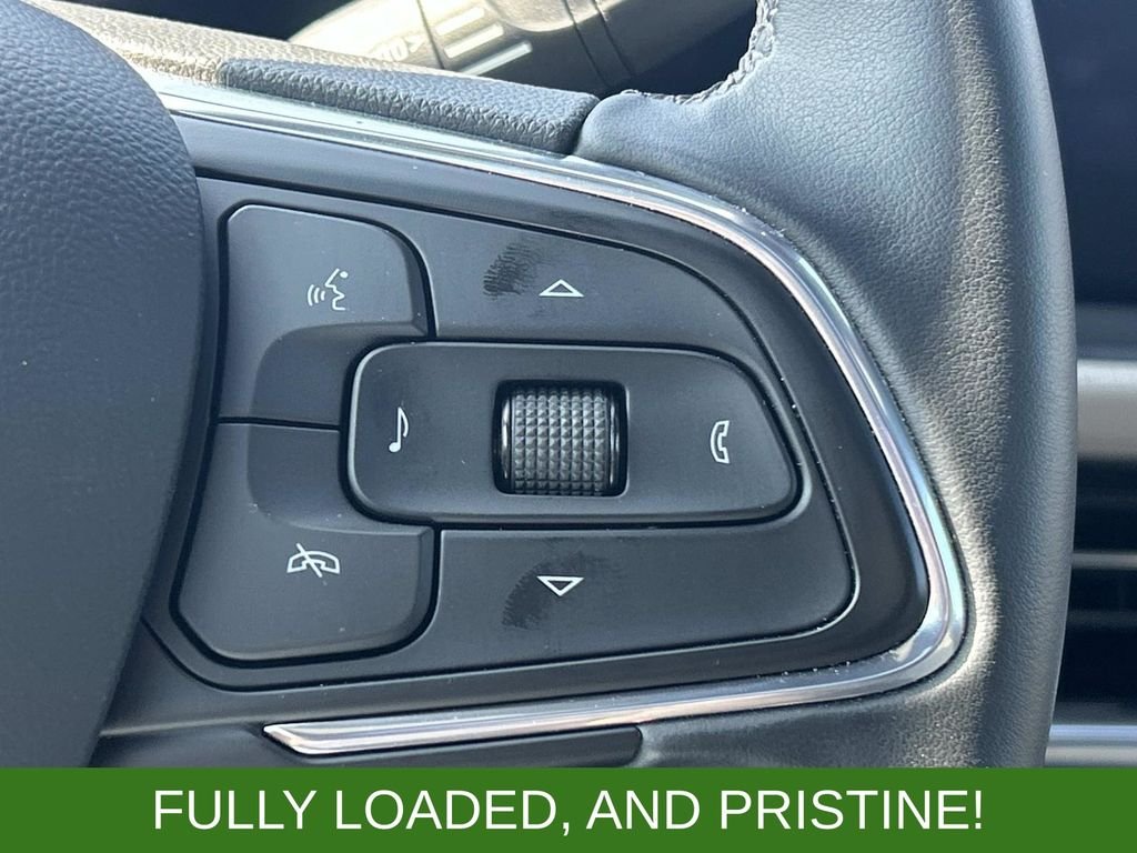 Used 2024  Buick Avenir image 26