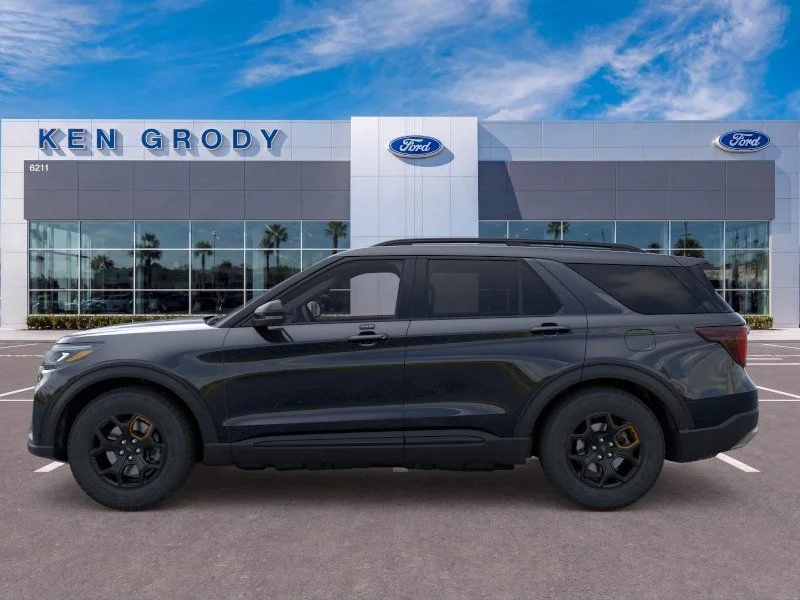 New 2026 Black Ford Tremor image 17