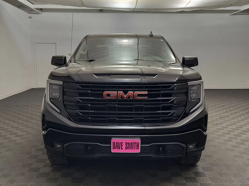 Used 2023 Onyx Black GMC Elevation w/3SB image 6