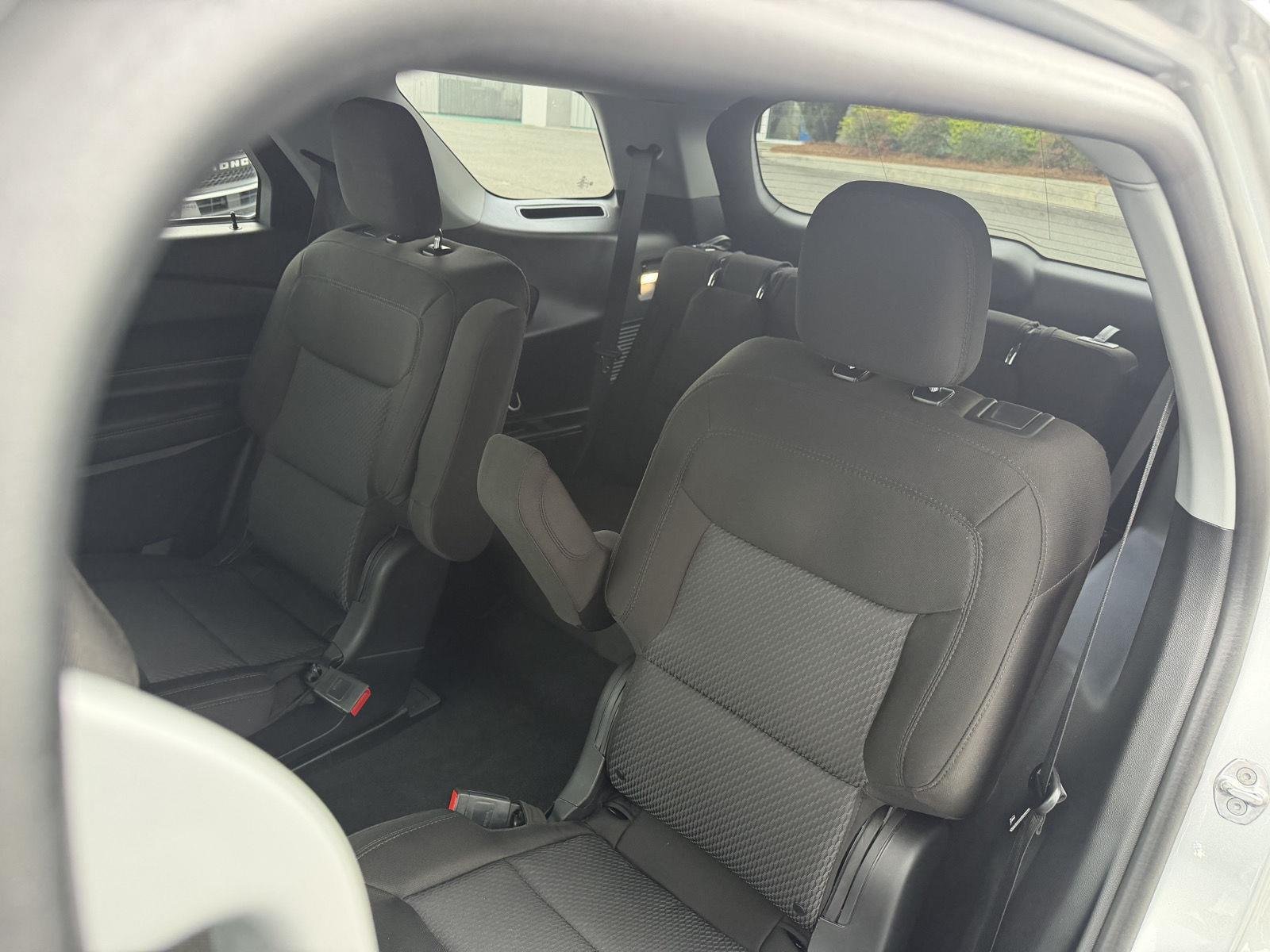 Used 2023 Iconic Silver Ford XLT image 35