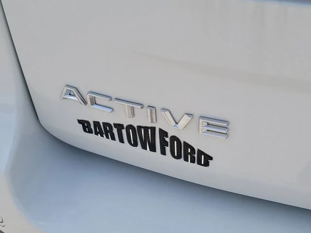 New 2026 Oxford White Ford Active image 9