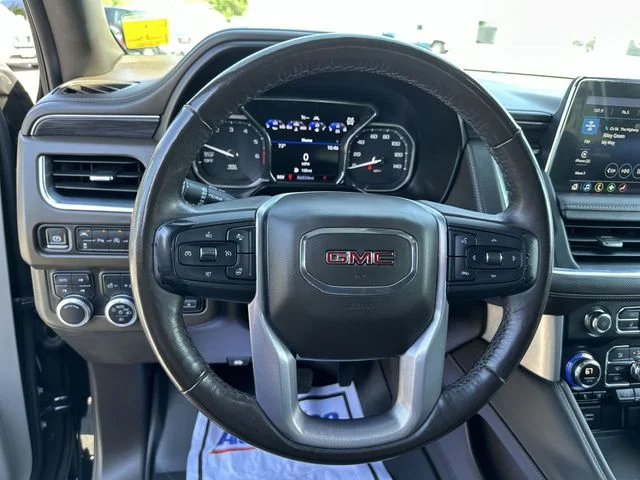 Used 2021 Black GMC SLT image 13