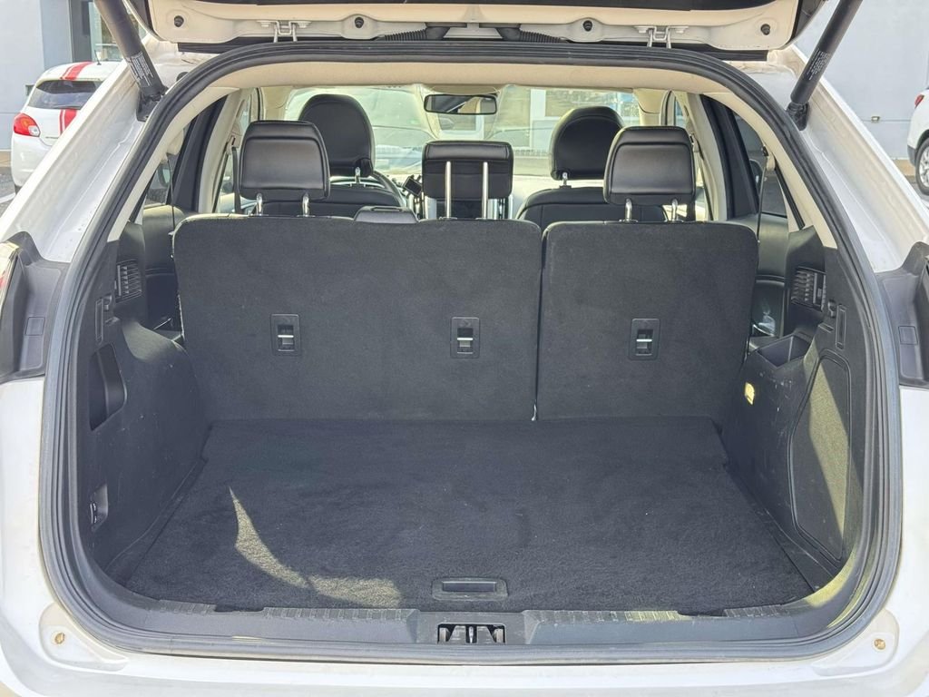 Used 2018 White Ford Sport image 29