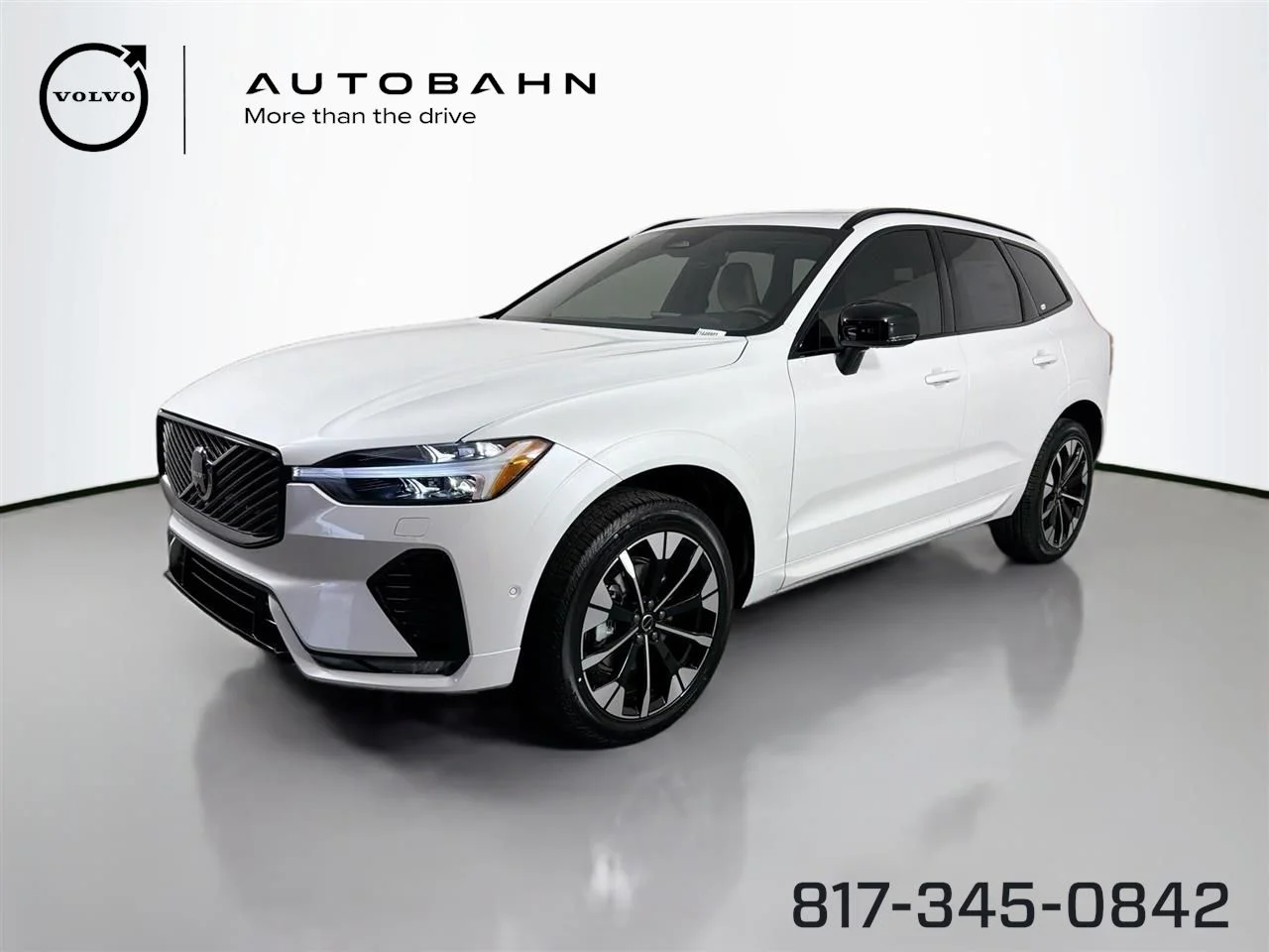 2026 Volvo XC60 B5 Plus Dark AWD's photo