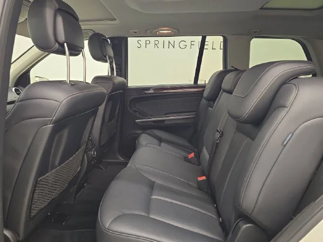 Used 2011 Arctic White Mercedes-Benz GL 450 image 18
