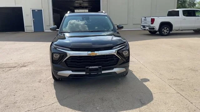 Used 2025 Mosaic Black Metallic Chevrolet LT image 3
