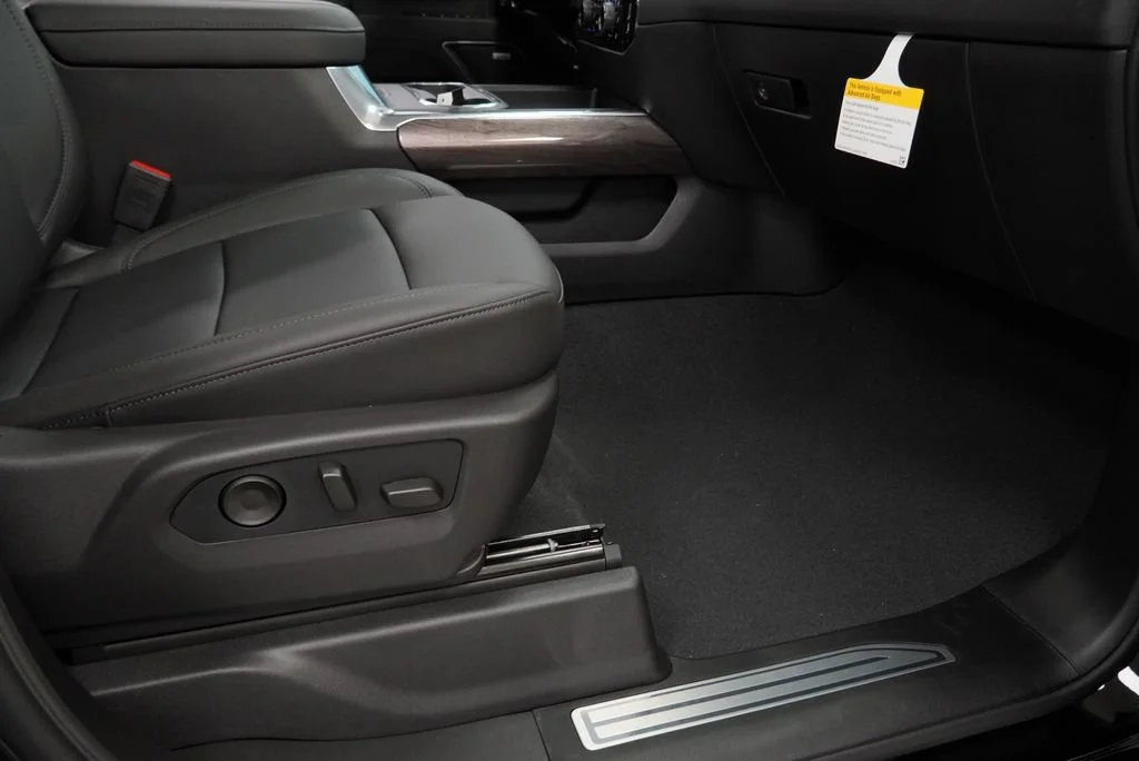 New 2026 Black Chevrolet LTZ image 31