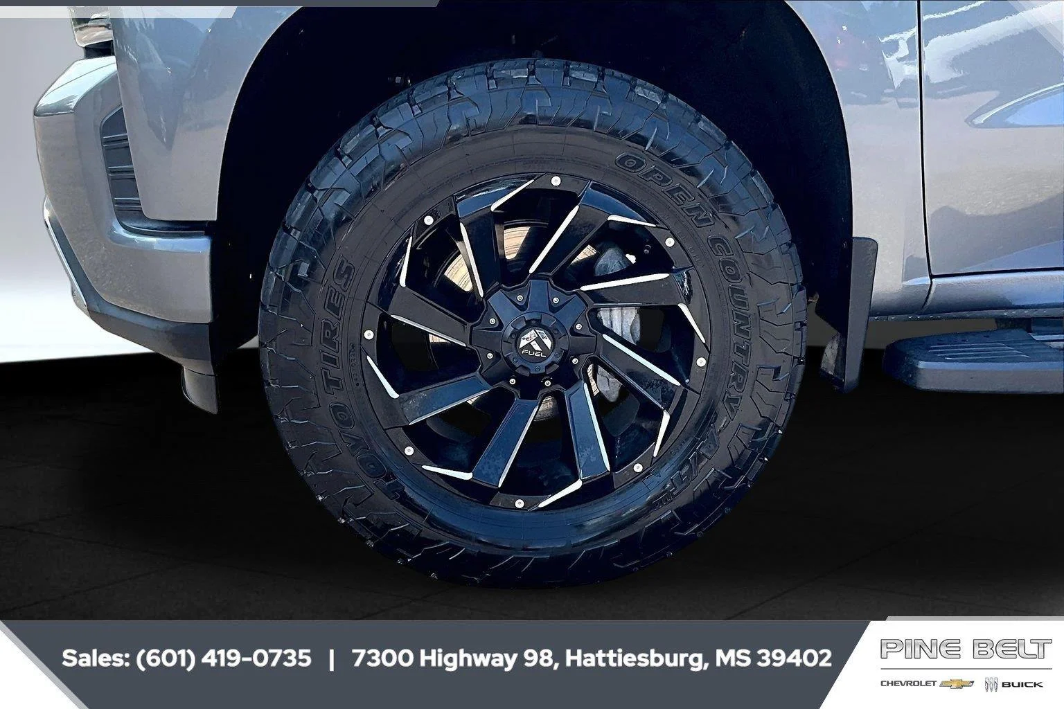 Used 2020 SATIN STEEL METALLIC Chevrolet High Country image 8