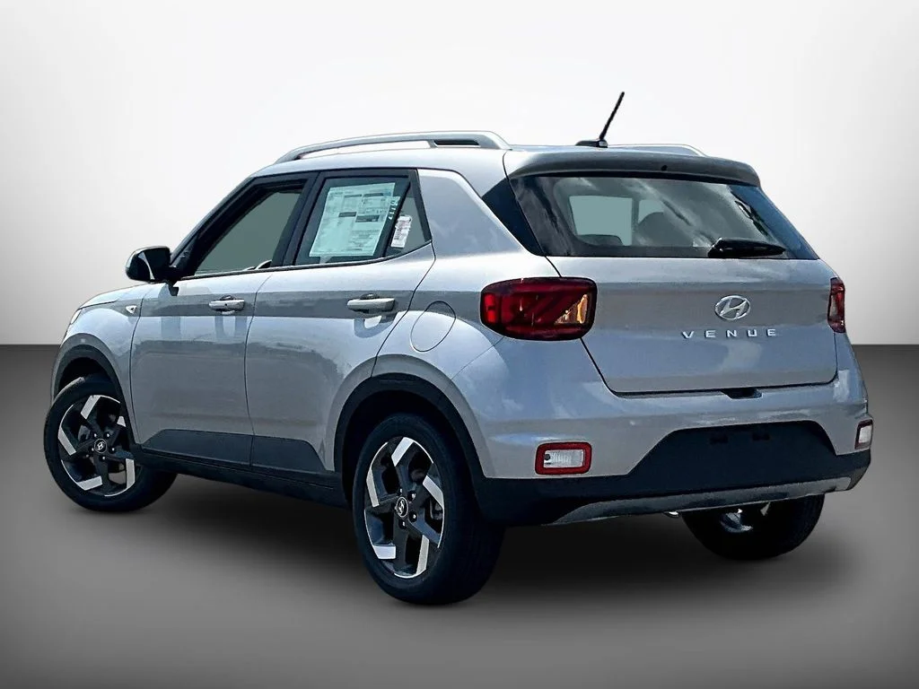 New 2026 Silver Hyundai SEL image 3