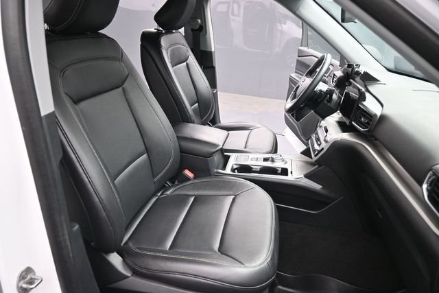 Used 2020 White Ford XLT image 24