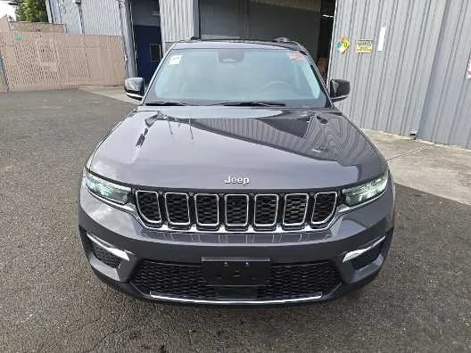Used 2024 Jeep Grand Cherokee 4xe with VIN 1C4RJYB69R8957777 for sale in Kansas City