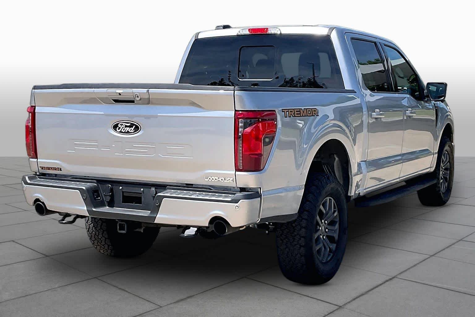 Used 2025 Iconic Silver Metallic Ford Tremor image 24