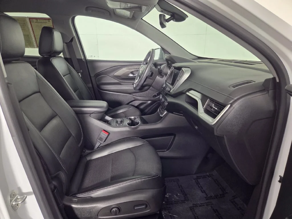 Used 2022 Summit White GMC SLT image 31
