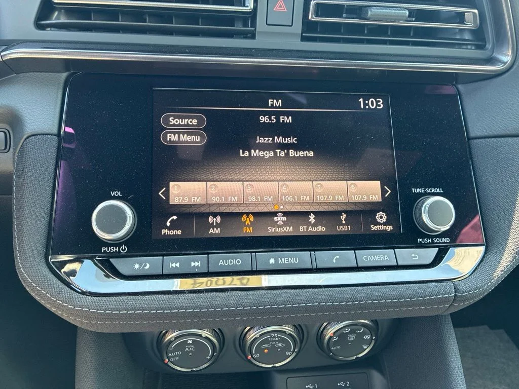 New 2026 Boulder Gray Pearl / Super Black Two-tone Nissan Sport image 20
