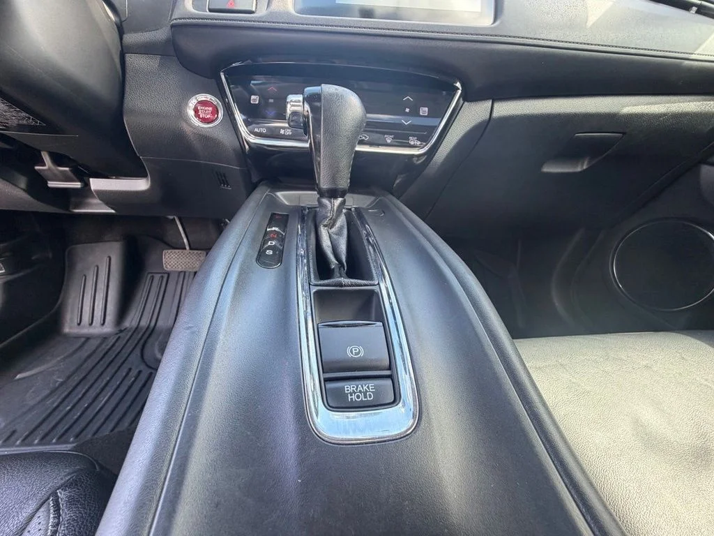 Used 2016 Black Honda EX-L image 32