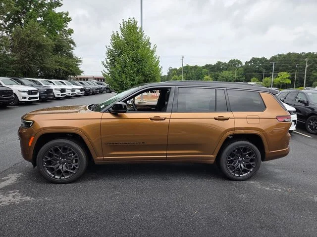 New 2026 Copper Shino Metallic Clear-Coat Exterior Paint Jeep Summit image 4