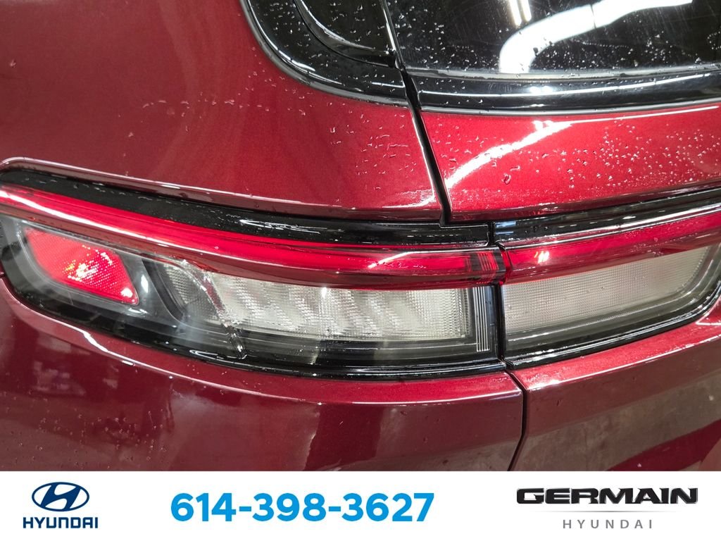 Used 2024 Red Jeep Altitude X image 16