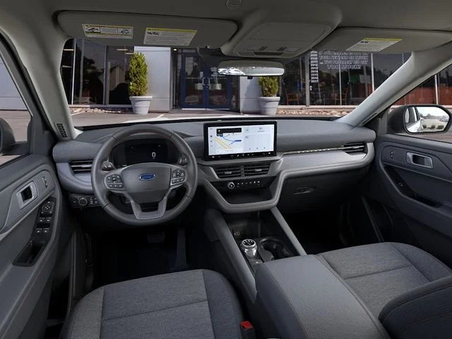 Used 2026 Star White Metallic Tri-Coat Ford Active image 9