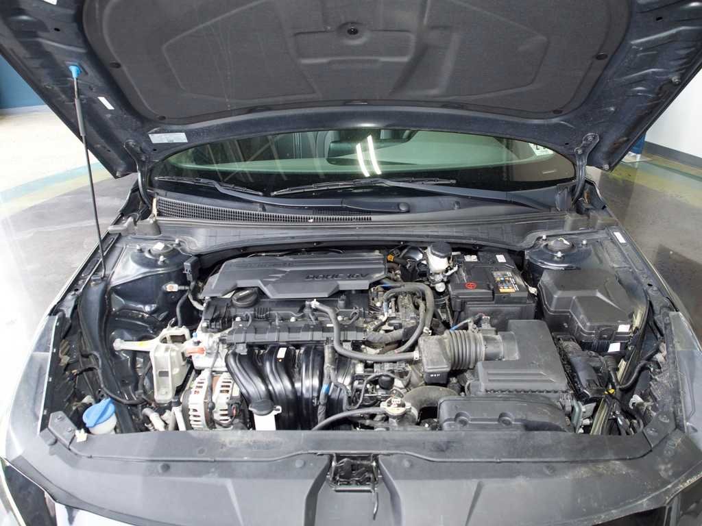 Used 2023 Black Hyundai SEL image 39