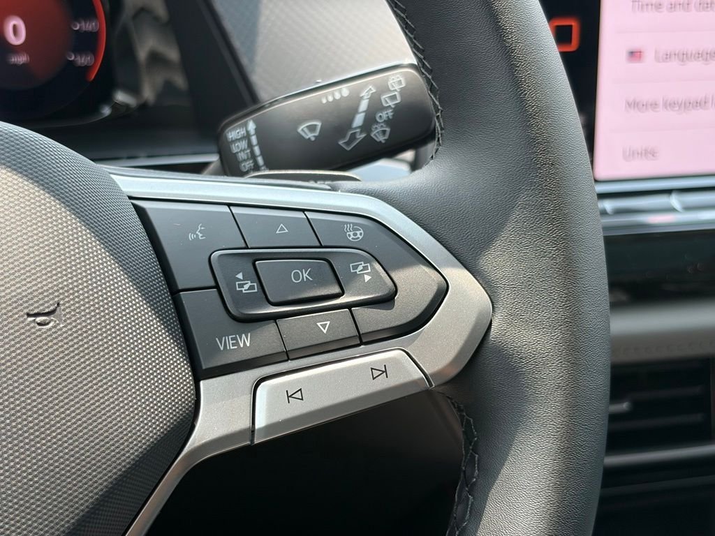 New 2026 Deep Black Pearl Volkswagen 2.0T Peak Edition image 35